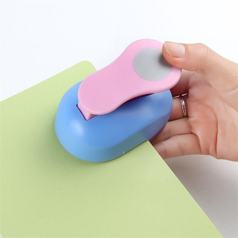 Circle Punch 8/15/25/38/50/75mm DIY Craft Hole Puncher Scrapbooking Punches Maker Kids Scrapbook Paper Cutter Embossing Sharper Circle Punch 8/15/25/38/50/75mm DIY Craft Hole Puncher Scrapbooking Punches Maker Kids Scrapbook Paper Cutter Embossing Sharper